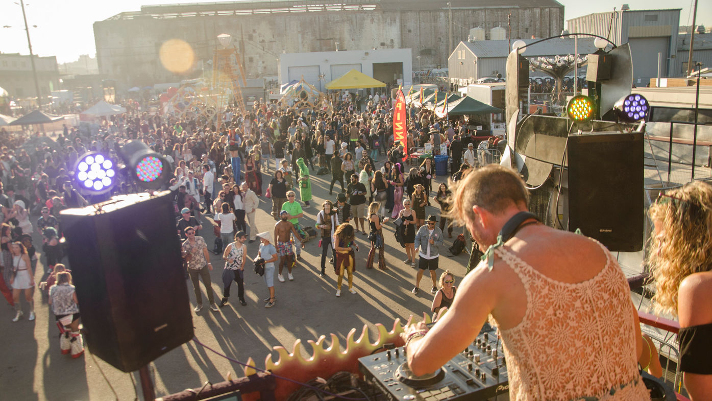 San Francisco Decompression